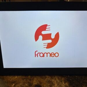 Frameo Digital Photo Frame